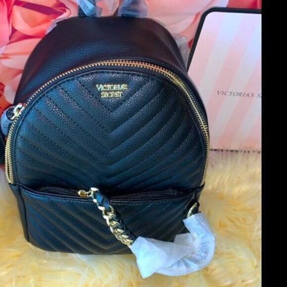 Victoria’s Secret Black Quilted Mini Backpack main image 7